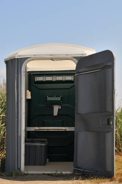 Best Portable toilet rental cost  in Leitchfield, KY